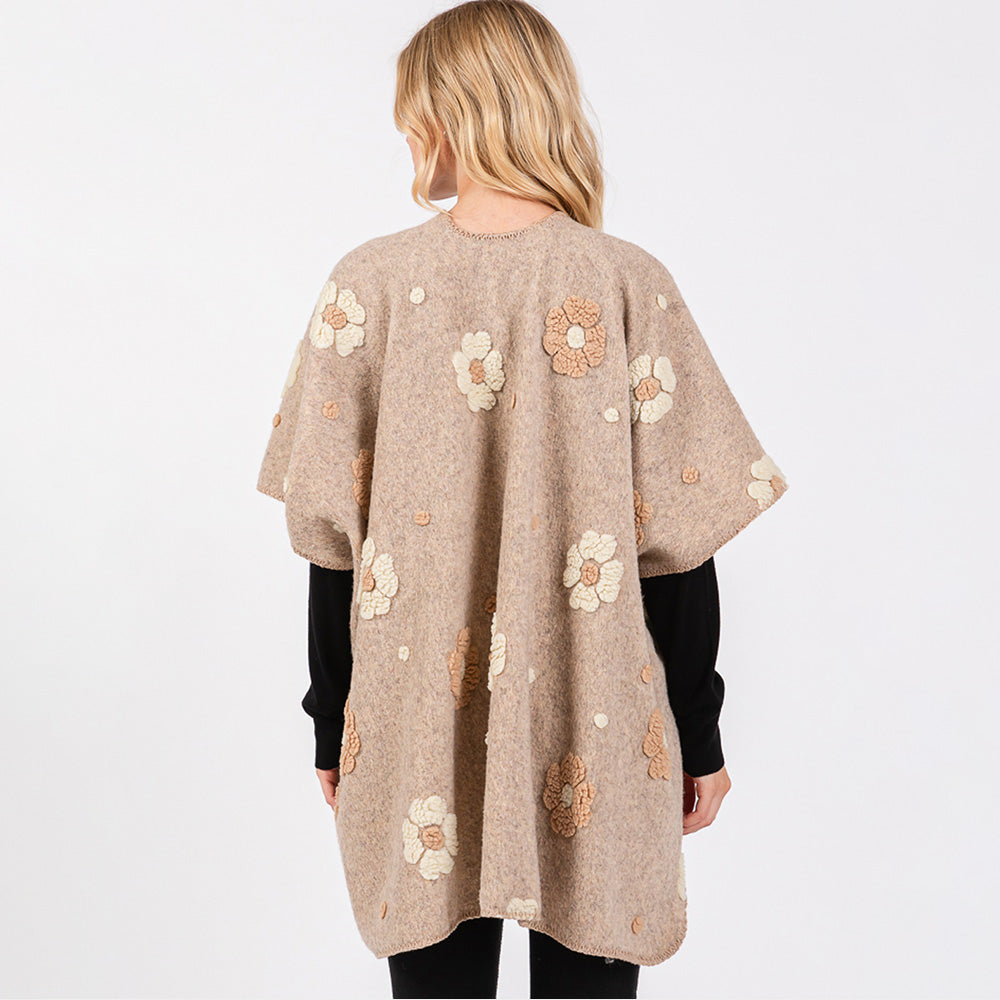 Fleece Flower Detailed Kimono Poncho