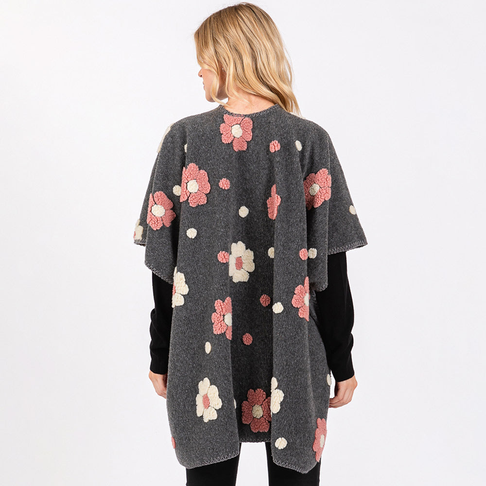 Fleece Flower Detailed Kimono Poncho