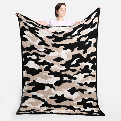 Camouflage Patterned Cozy Throw Blanket