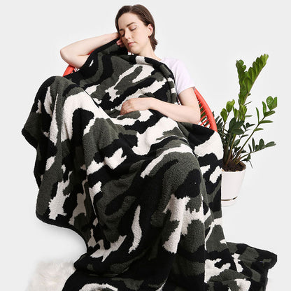 Camouflage Patterned Cozy Throw Blanket