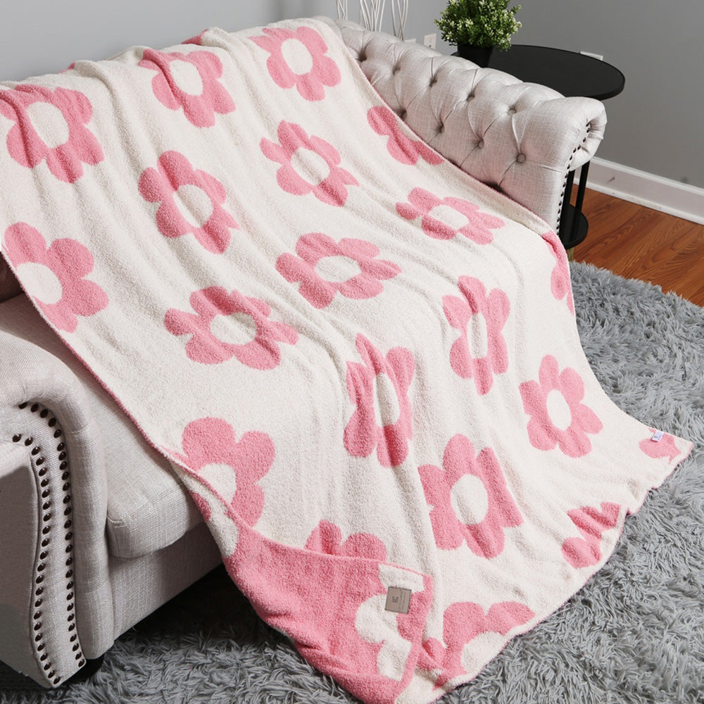 Retro Daisies Reversible Cozy Throw Blanket