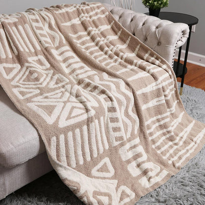 Aztec Patterned Reversible Cozy Throw Blanket