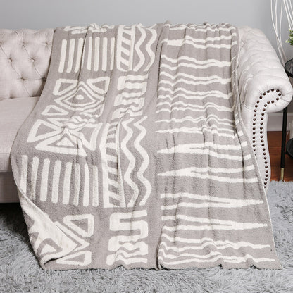 Aztec Patterned Reversible Cozy Throw Blanket